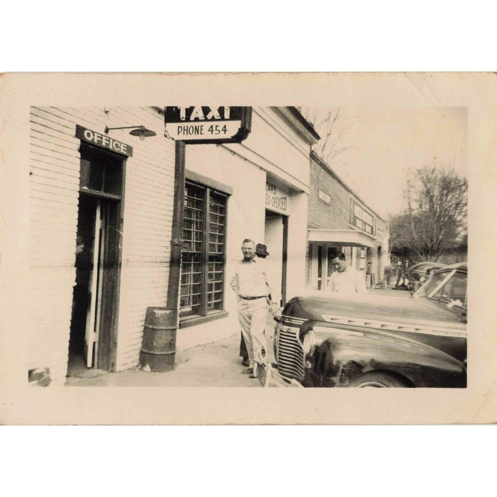 1940s Vintage Photograph Mock's Taxi Station, Eufaula, Alabama
